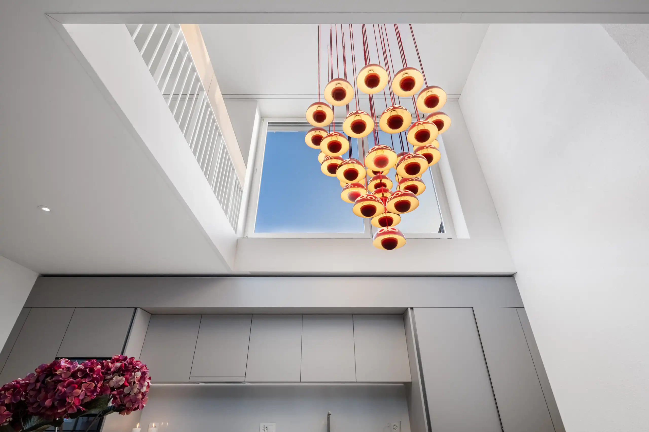 Immobilienfotografie Zürich – moderner Wohnraum bei Tageslicht